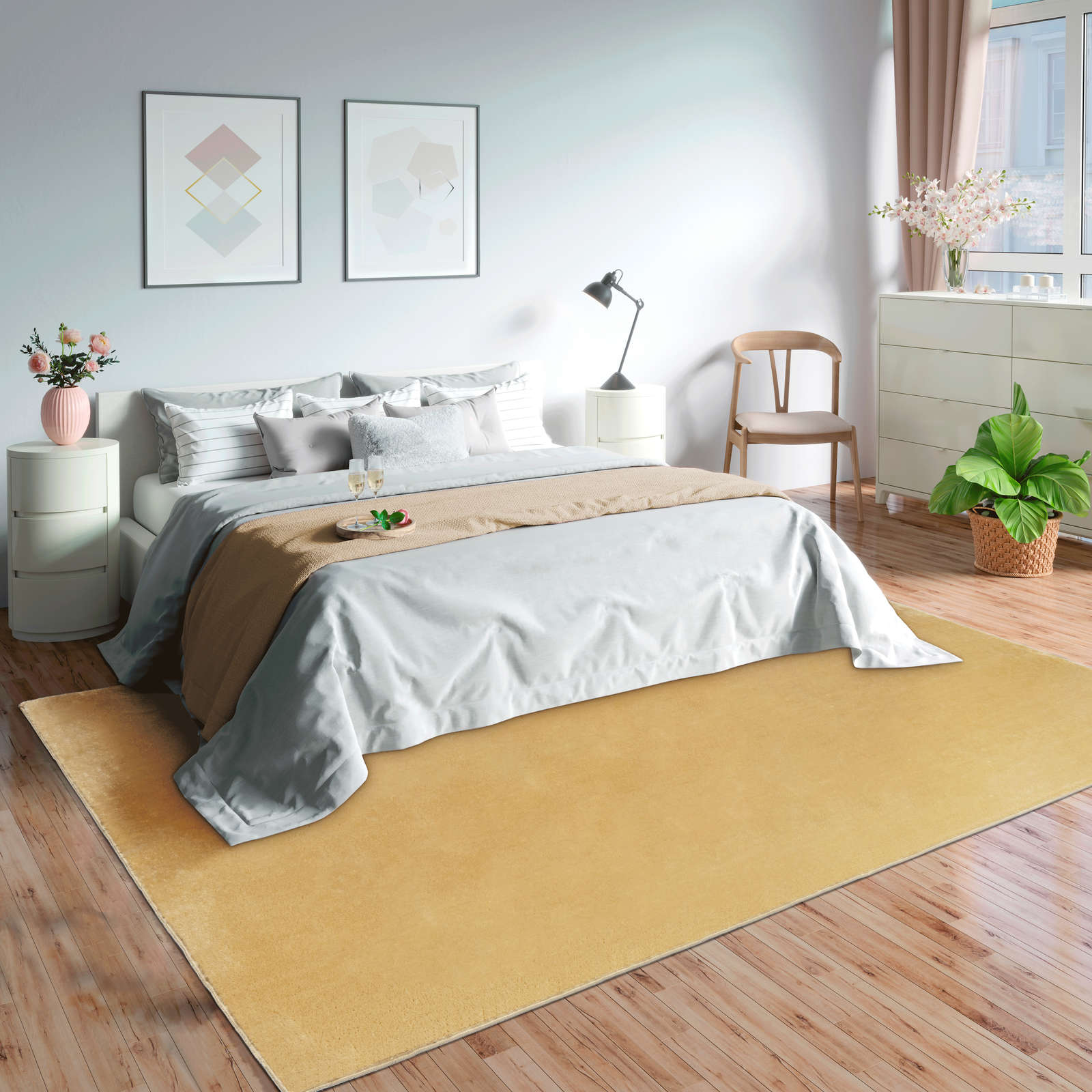             Kuschelweicher Hochflor Teppich in Gold – 340 x 240 cm
        