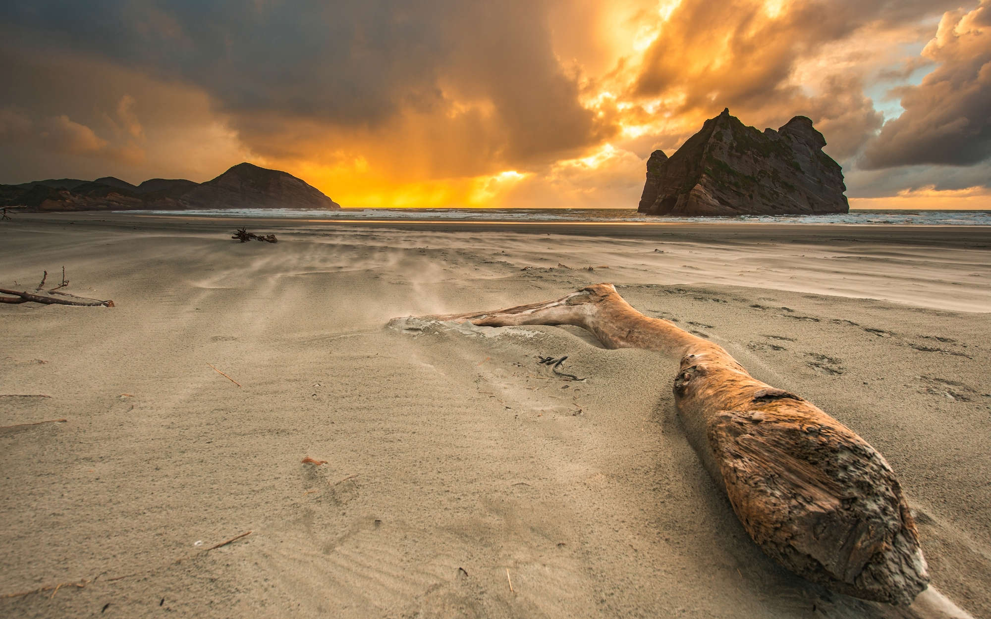             Fototapete Strand in Neuseeland – Mattes Glattvlies
        